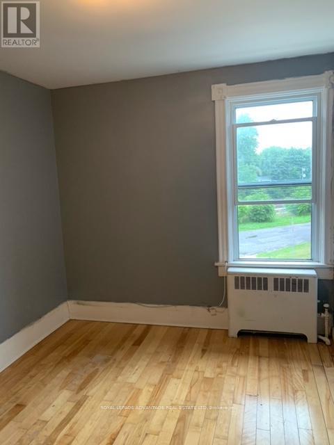 












48 MONTAGUE STREET

,
Smiths Falls,




Ontario
K7A2M1

