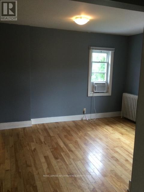 












48 MONTAGUE STREET

,
Smiths Falls,




Ontario
K7A2M1

