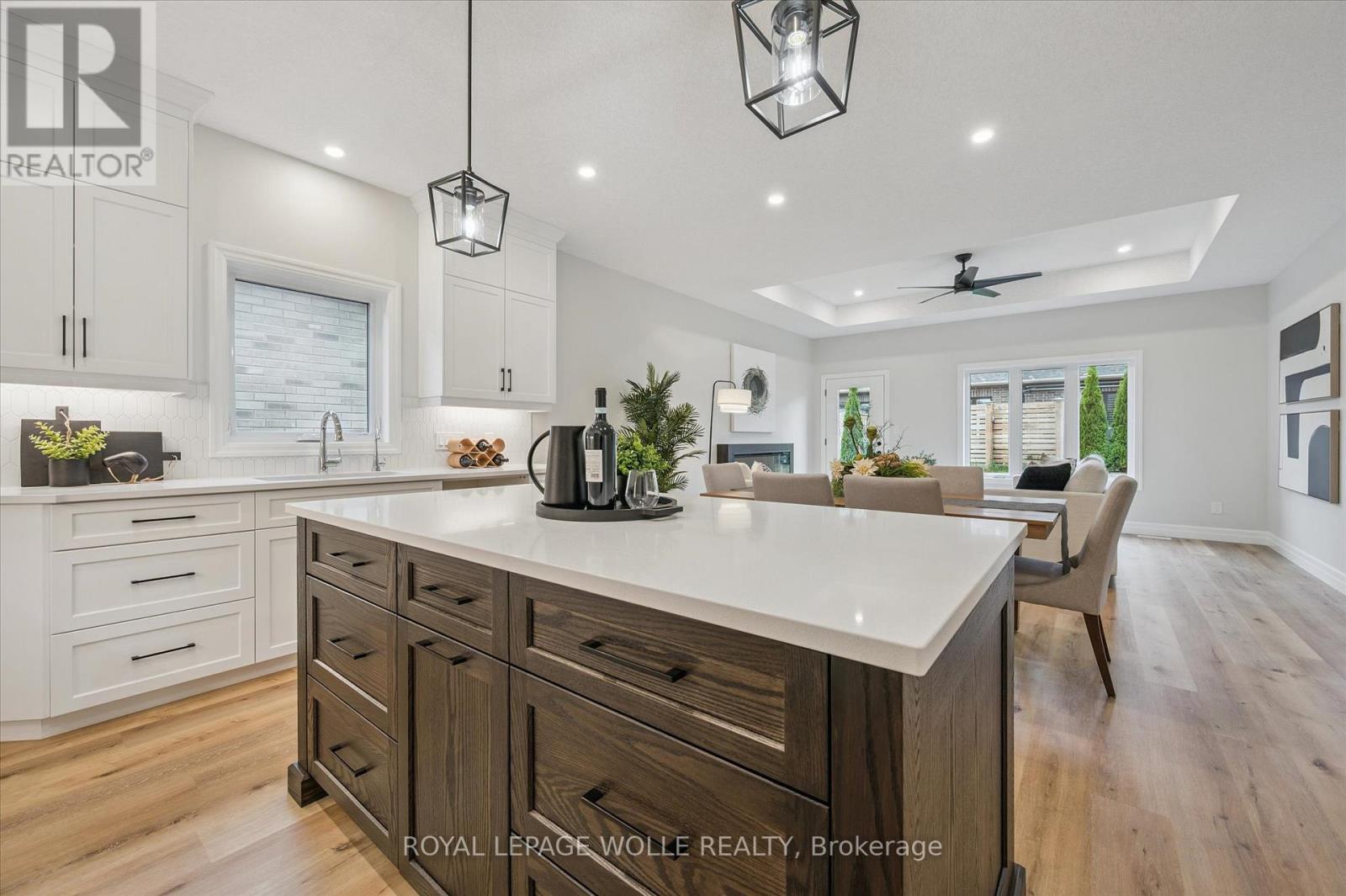 












102 SOUTH PARKWOOD BOULEVARD

,
Woolwich,




Ontario
N3B0E6

