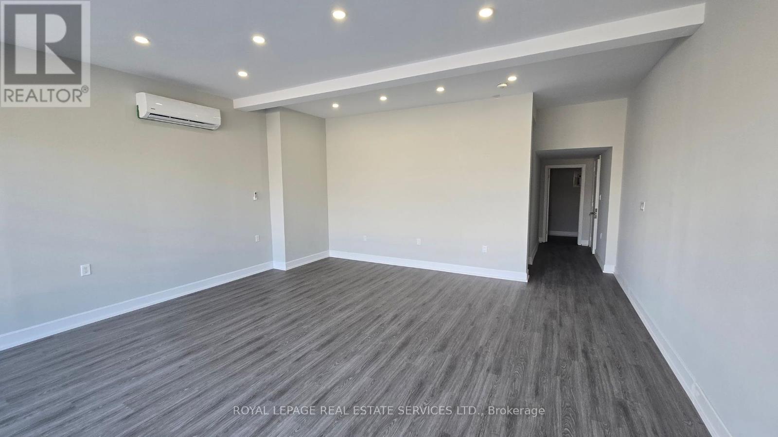 












A - 169 EAST MAIN STREET

,
Welland,




Ontario
L3B3W7

