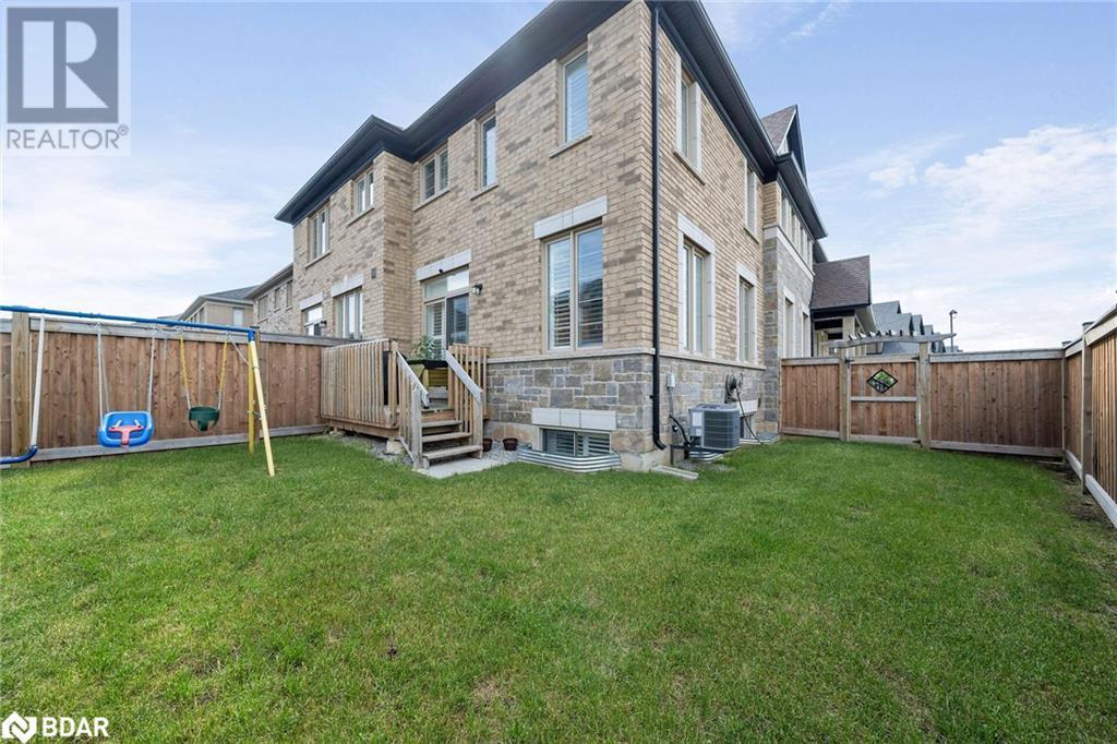 












628 BEAM Court

,
Milton,




Ontario
L9E1L3

