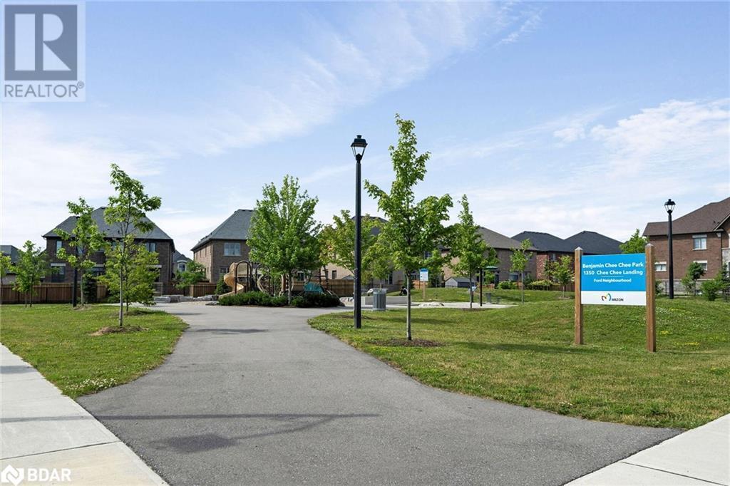 












628 BEAM Court

,
Milton,




Ontario
L9E1L3

