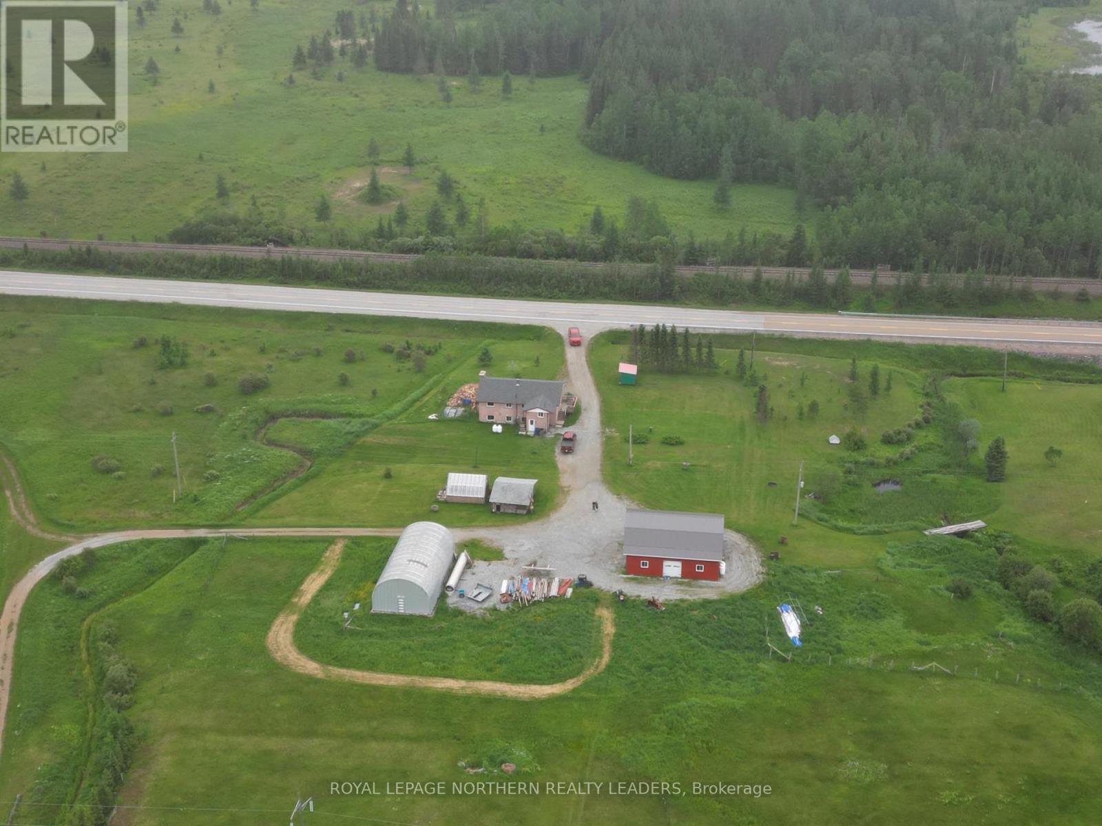 












209 11 HIGHWAY

,
Fauquier-Strickland,




Ontario
P0L1G0

