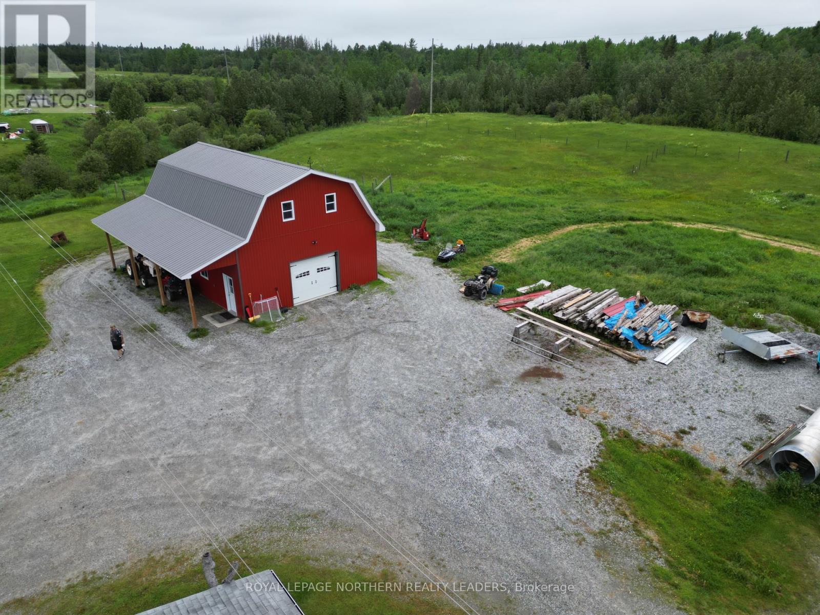 












209 11 HIGHWAY

,
Fauquier-Strickland,




Ontario
P0L1G0

