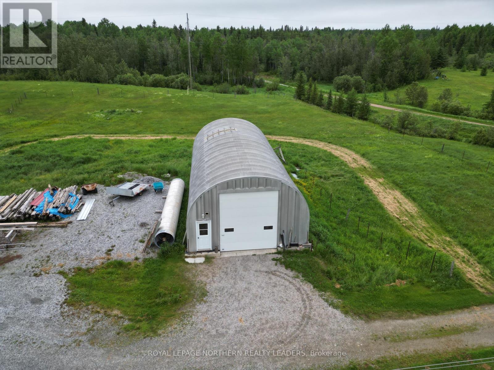 












209 11 HIGHWAY

,
Fauquier-Strickland,




Ontario
P0L1G0


