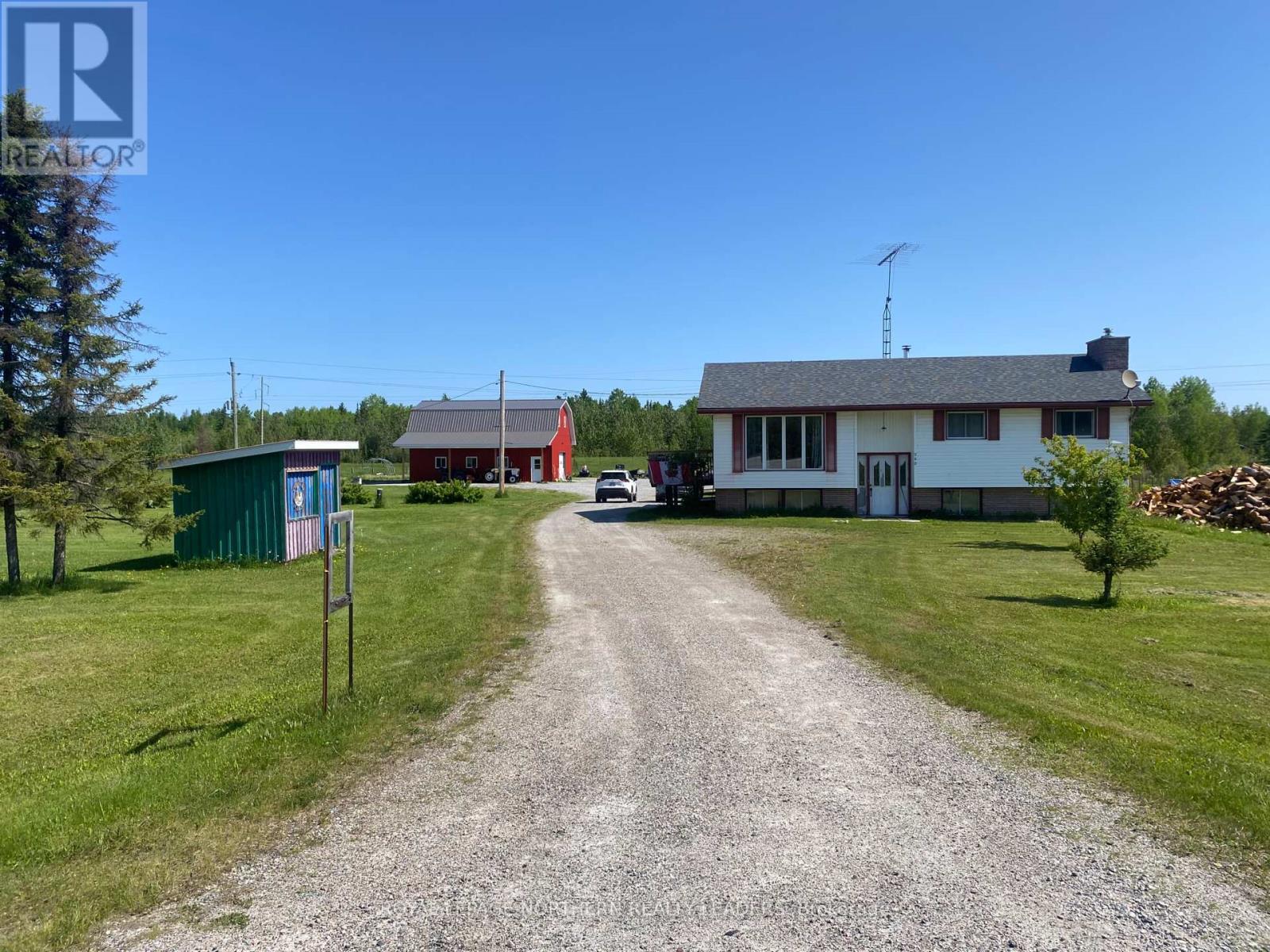 












209 11 HIGHWAY

,
Fauquier-Strickland,




Ontario
P0L1G0

