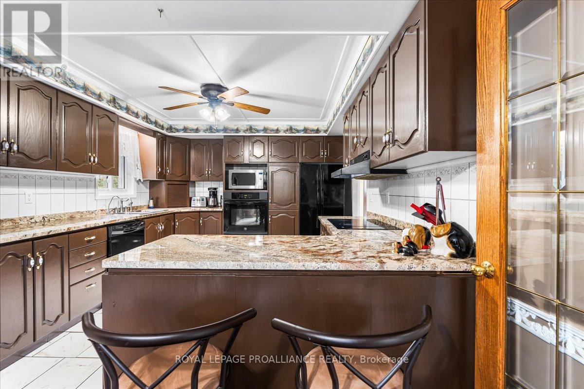 












2475C SHANNONVILLE ROAD

,
Tyendinaga (Tyendinaga Township),




Ontario
K0K2V0

