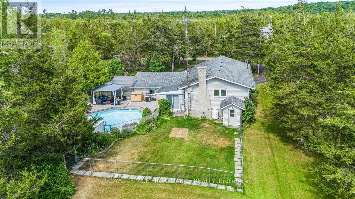 












2475C SHANNONVILLE ROAD

,
Tyendinaga (Tyendinaga Township),




Ontario
K0K2V0

