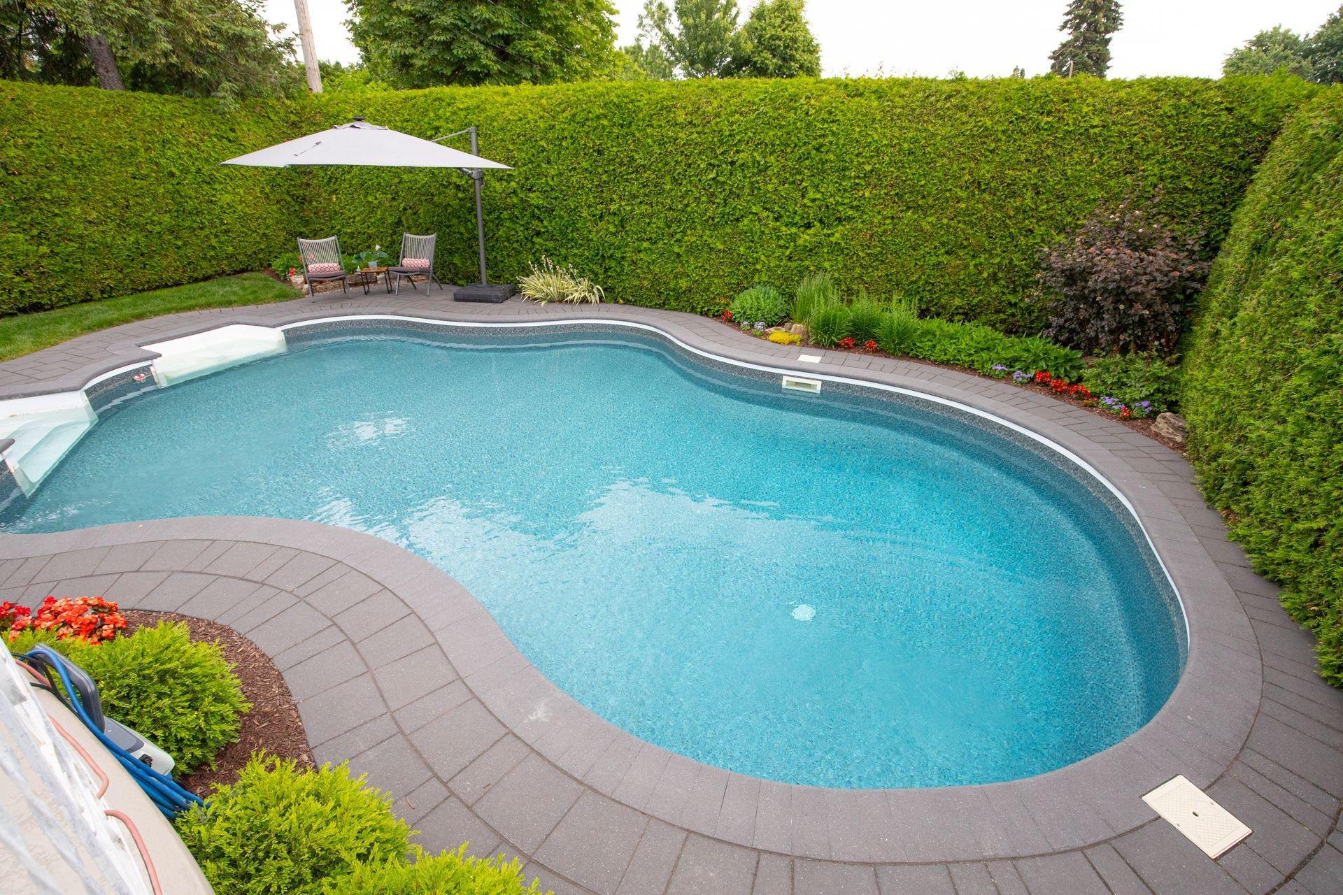 









2635


Rue Périgny

,
Longueuil (Le Vieux-Longueuil),




QC
J4L1S7

