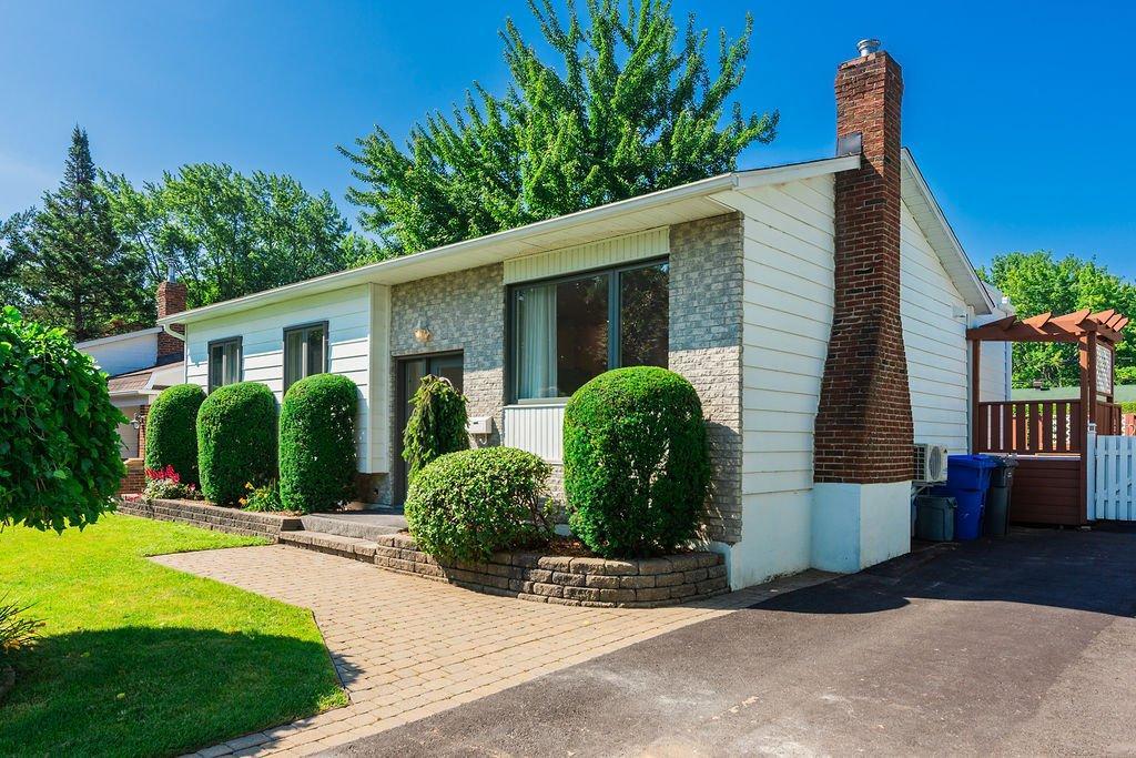 









1063


Rue Galinée

,
Saint-Bruno-de-Montarville,




QC
J3V3W5

