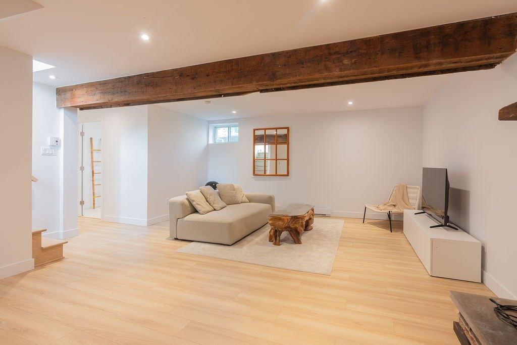 









1063


Rue Galinée

,
Saint-Bruno-de-Montarville,




QC
J3V3W5

