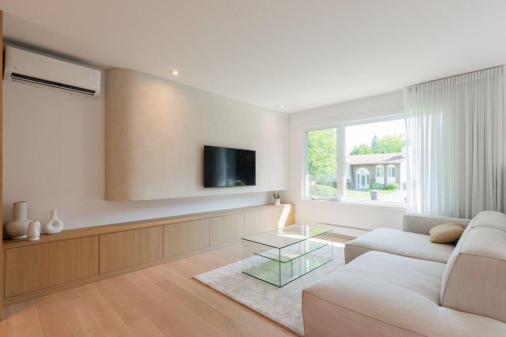 









1063


Rue Galinée

,
Saint-Bruno-de-Montarville,




QC
J3V3W5

