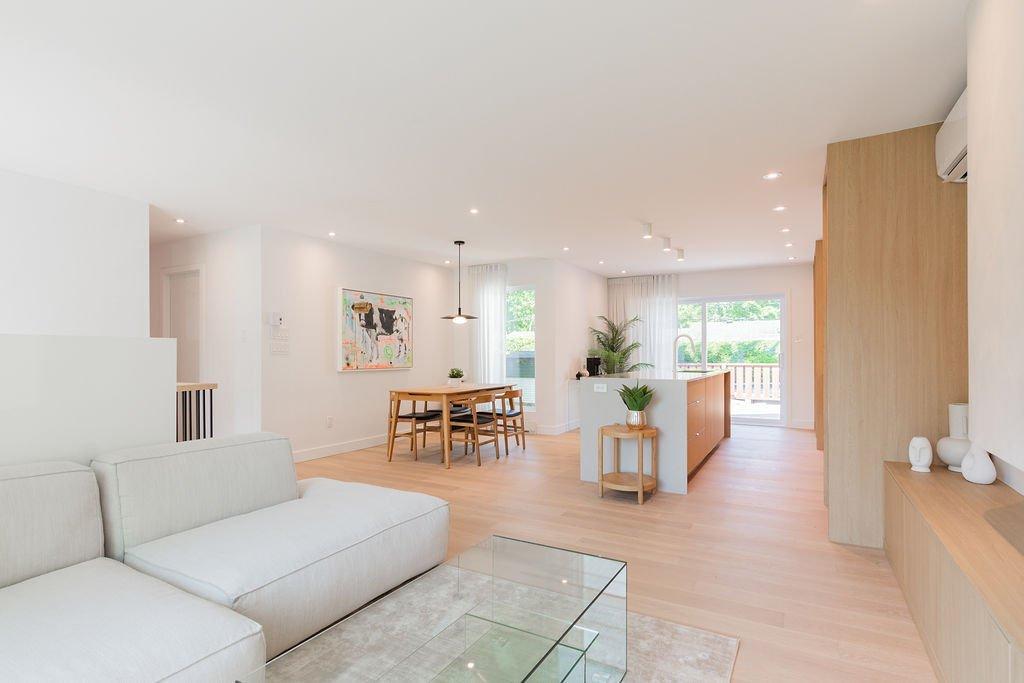 









1063


Rue Galinée

,
Saint-Bruno-de-Montarville,




QC
J3V3W5

