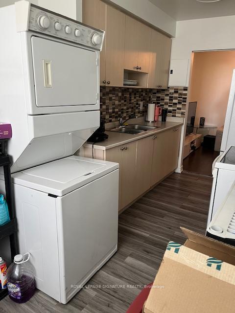 









1625


Bloor

Street, 720,
Mississauga,




ON
L4X 1S3

