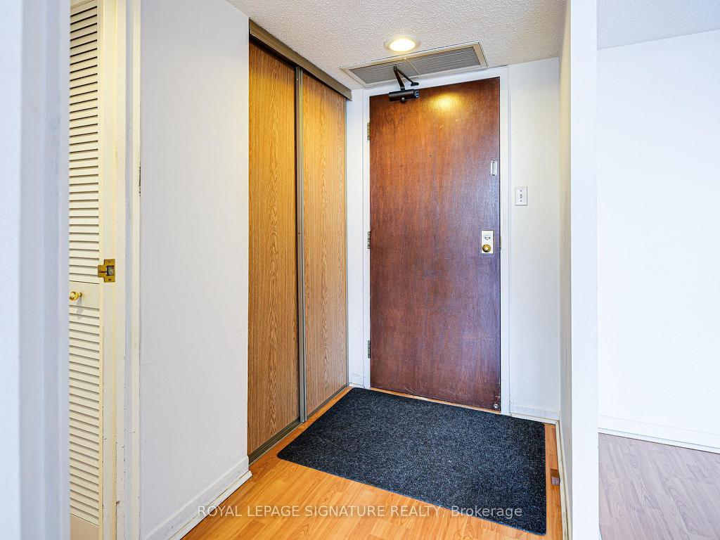 









150


Alton Towers

Circle, 405,
Toronto,




ON
M1V 4X7

