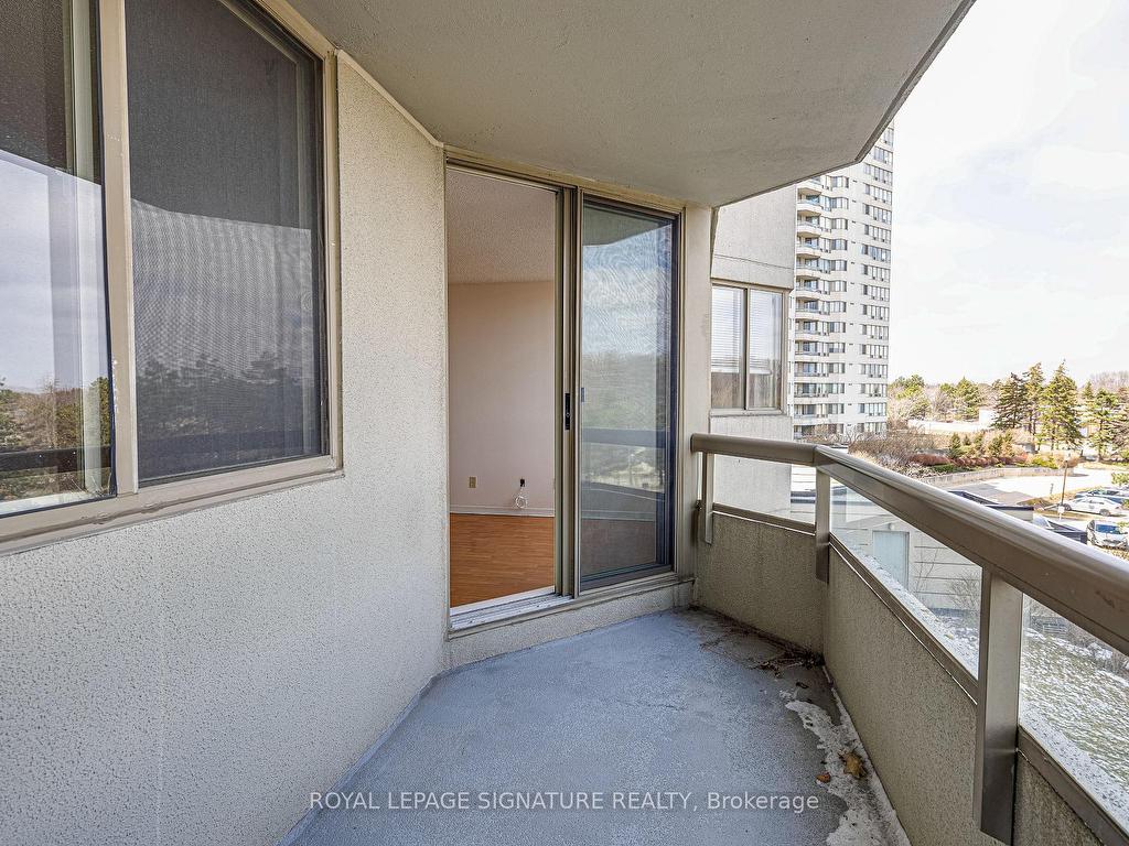 









150


Alton Towers

Circle, 405,
Toronto,




ON
M1V 4X7

