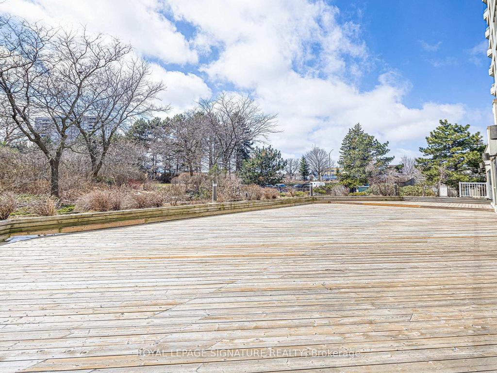 









150


Alton Towers

Circle, 405,
Toronto,




ON
M1V 4X7


