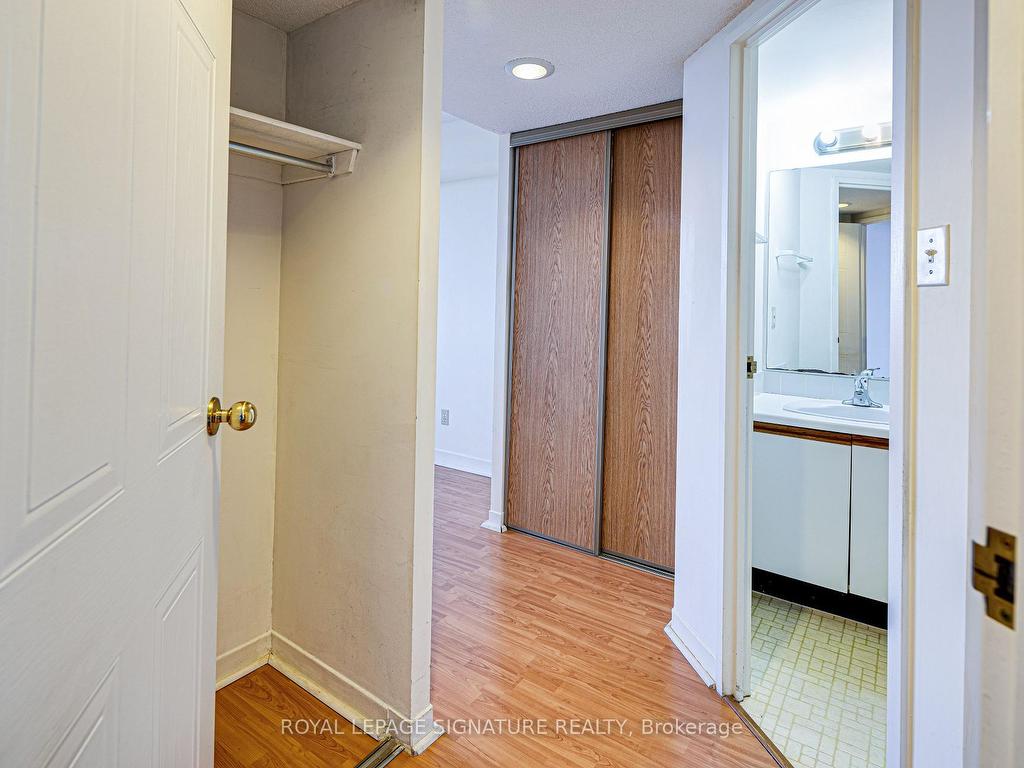 









150


Alton Towers

Circle, 405,
Toronto,




ON
M1V 4X7

