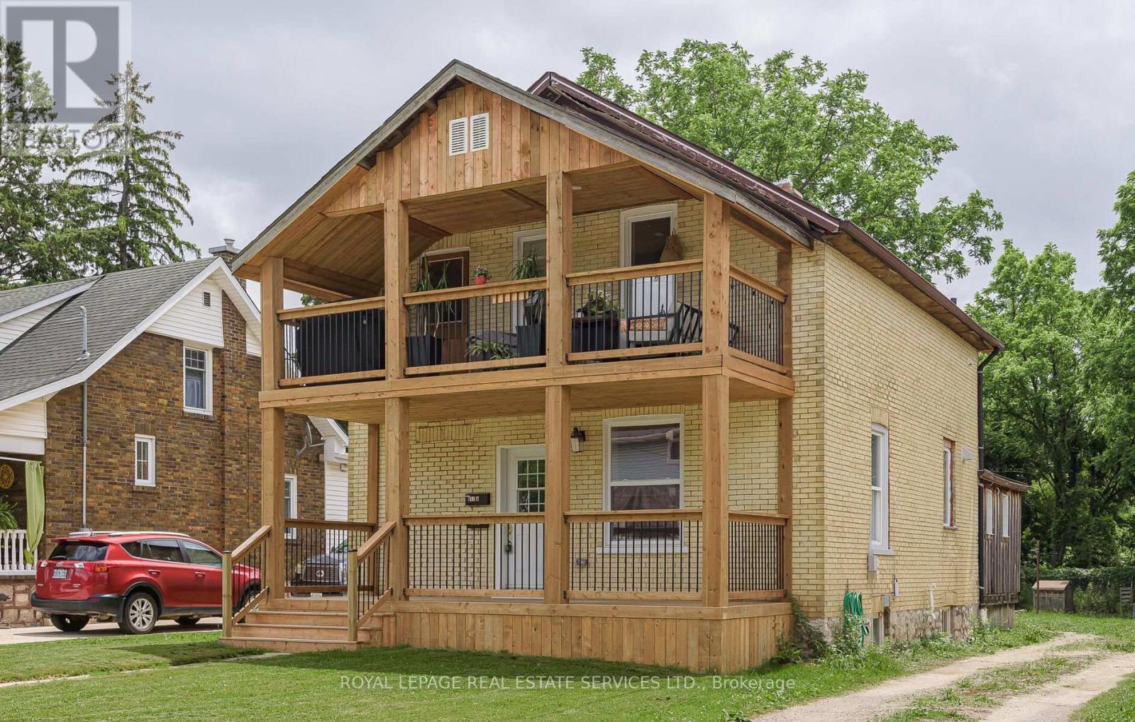 












631 LAWRENCE STREET

,
Cambridge,




Ontario
N3H2M8

