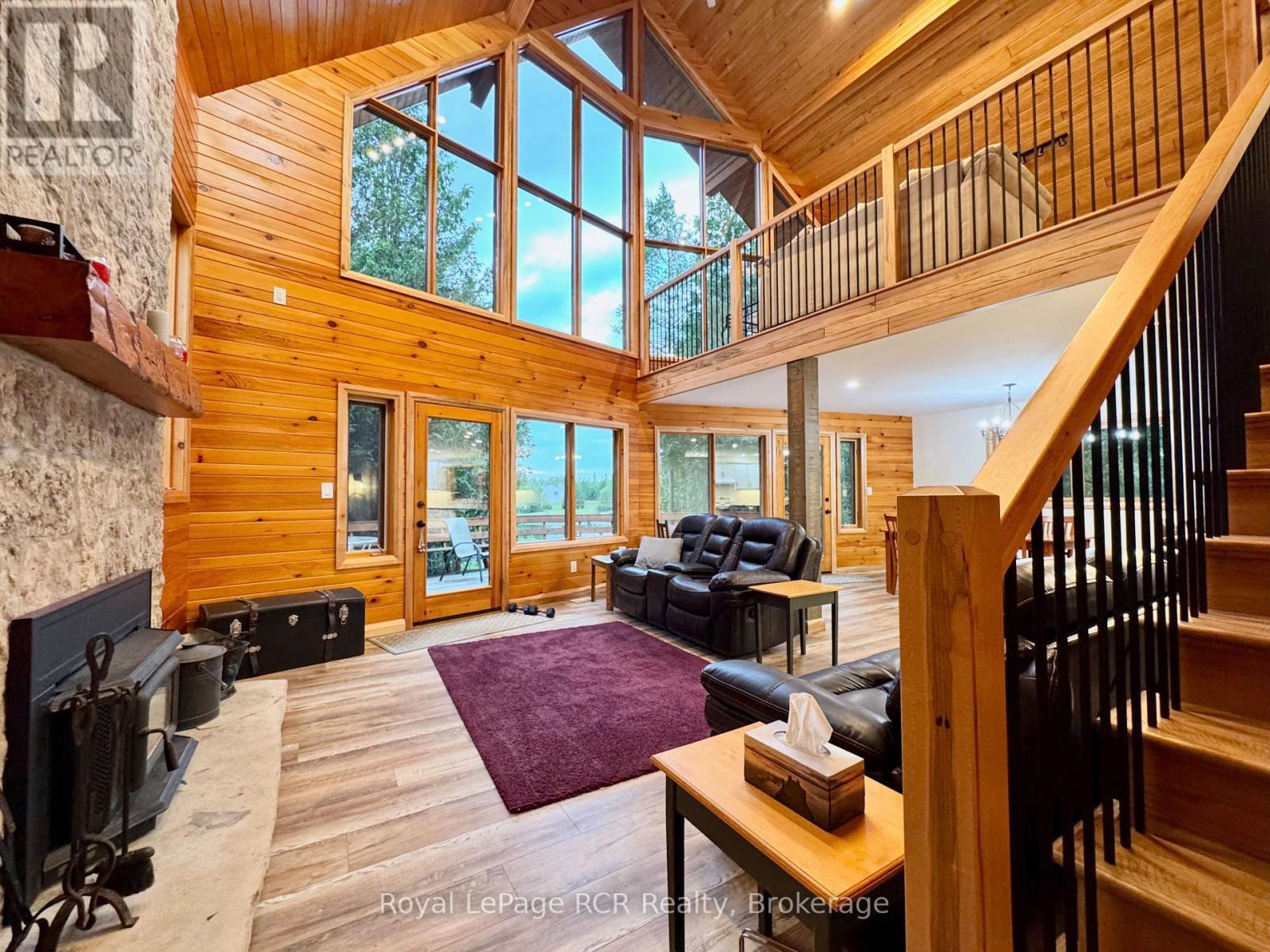 












91 LITTLE PINE DRIVE

,
Northern Bruce Peninsula,




Ontario
N0H1W0

