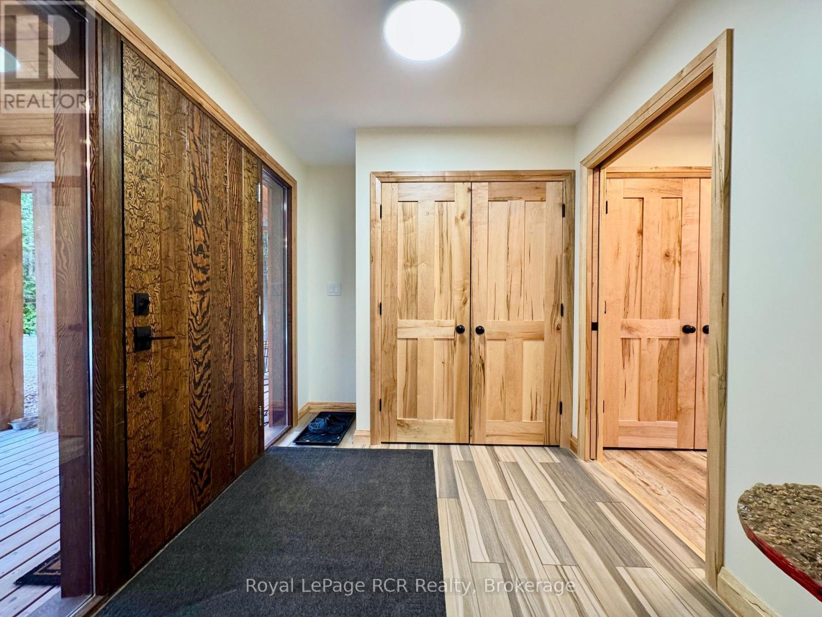 












91 LITTLE PINE DRIVE

,
Northern Bruce Peninsula,




Ontario
N0H1W0

