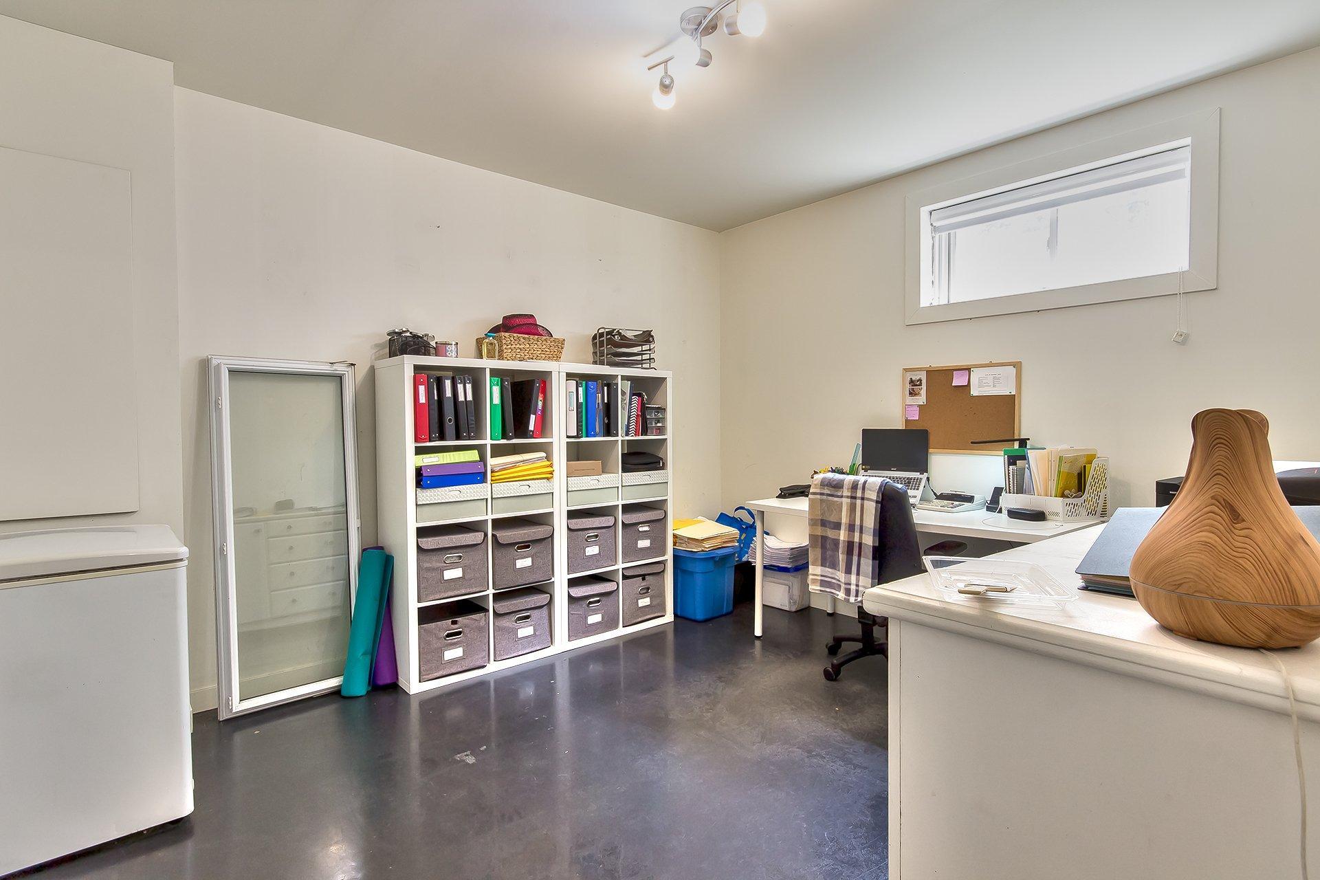 









1329


Rue Couture

,
Gatineau (Gatineau),




QC
J8P1R5

