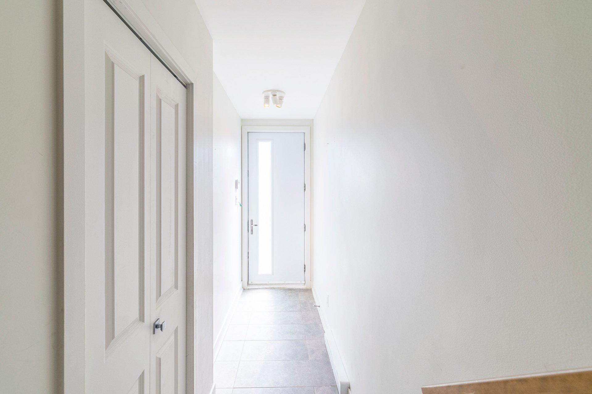 









49


Av. des Frênes

,
Pointe-Claire,




QC
H9R0C2

