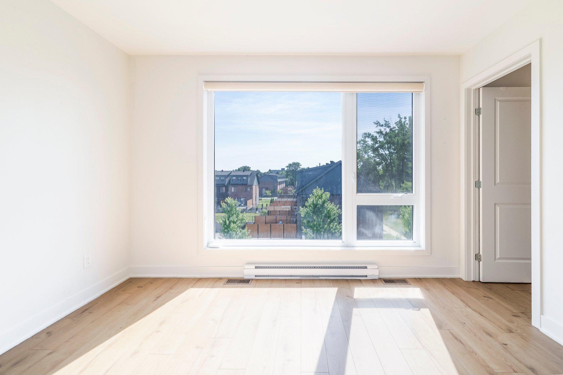 









49


Av. des Frênes

,
Pointe-Claire,




QC
H9R0C2

