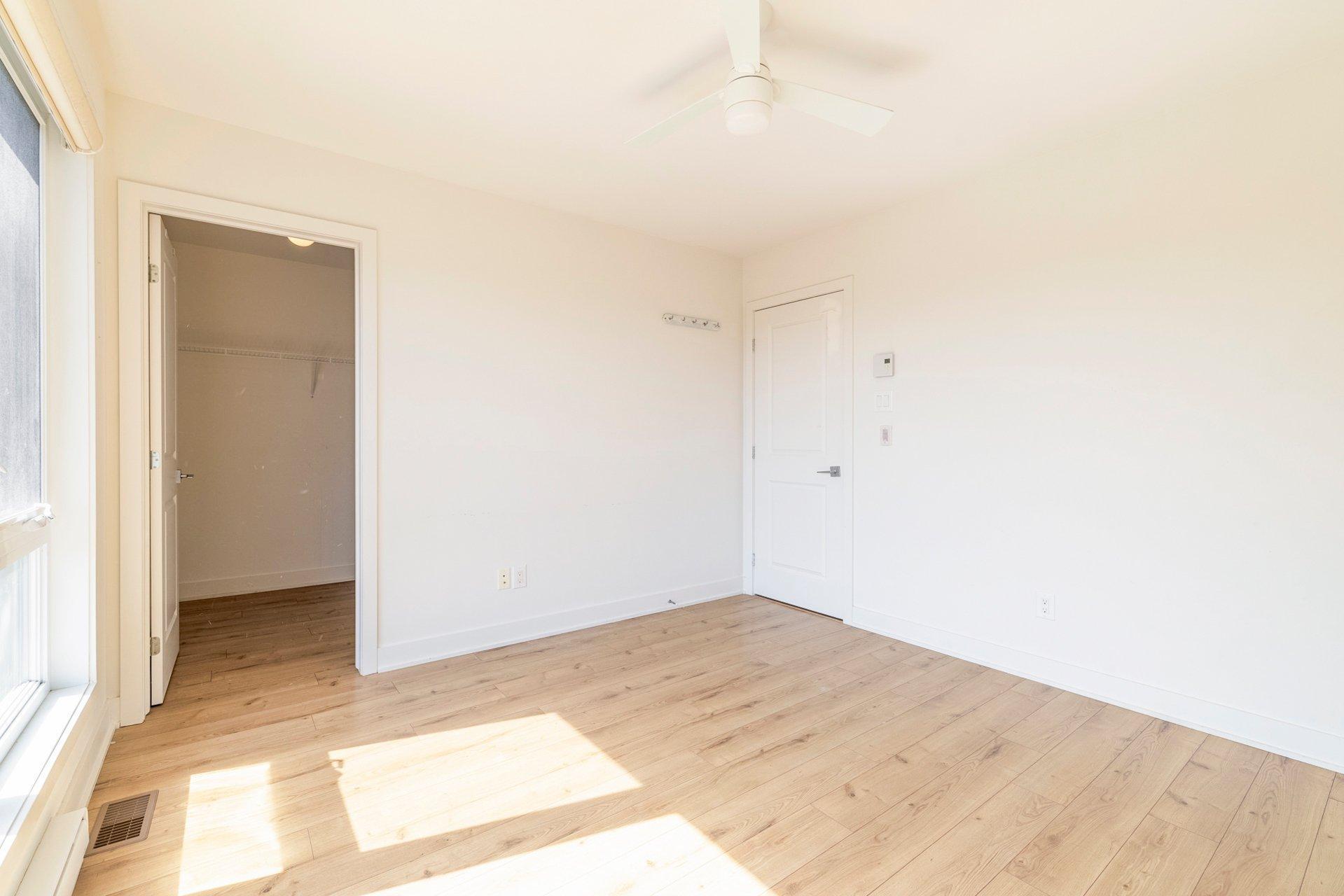









49


Av. des Frênes

,
Pointe-Claire,




QC
H9R0C2

