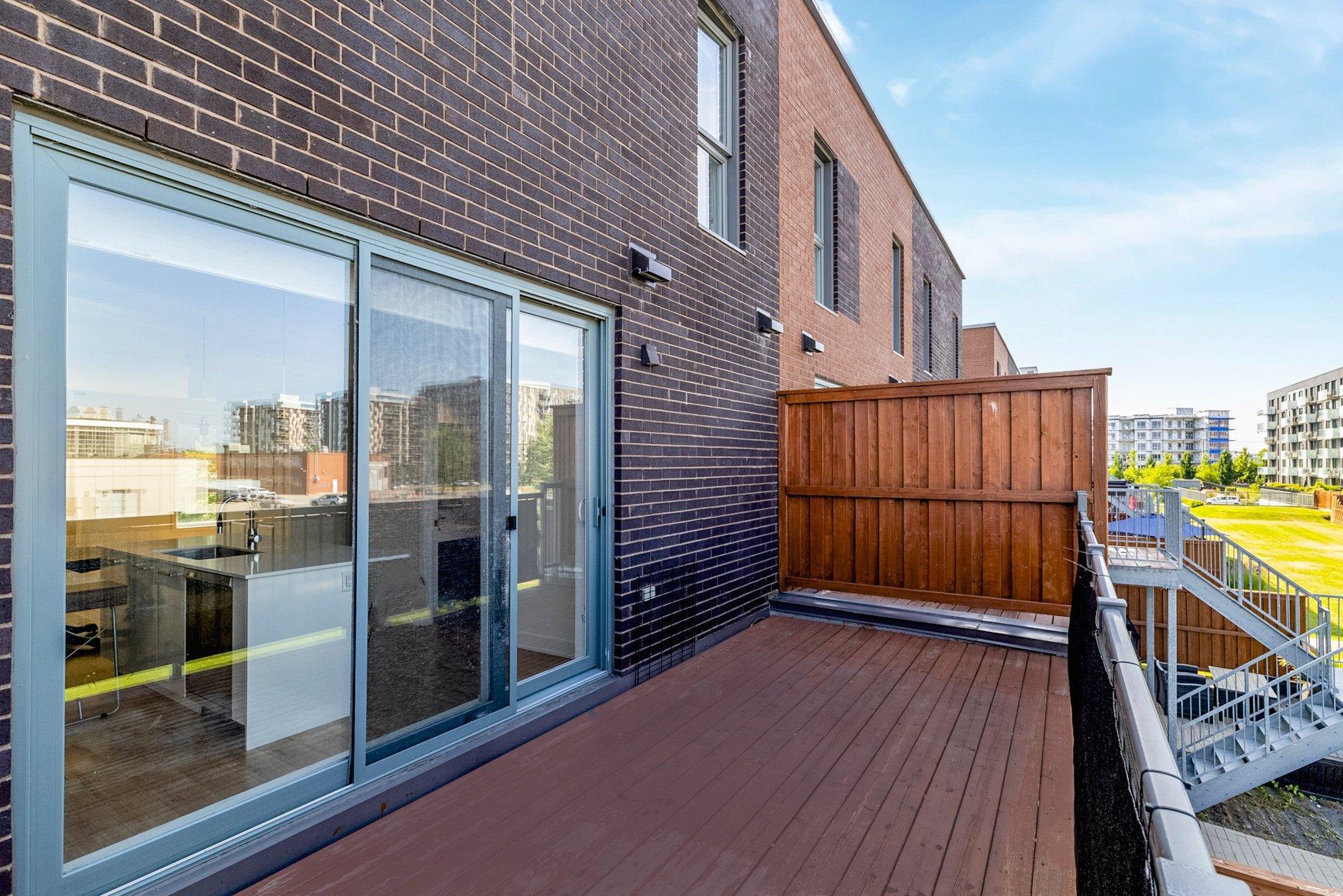 









49


Av. des Frênes

,
Pointe-Claire,




QC
H9R0C2

