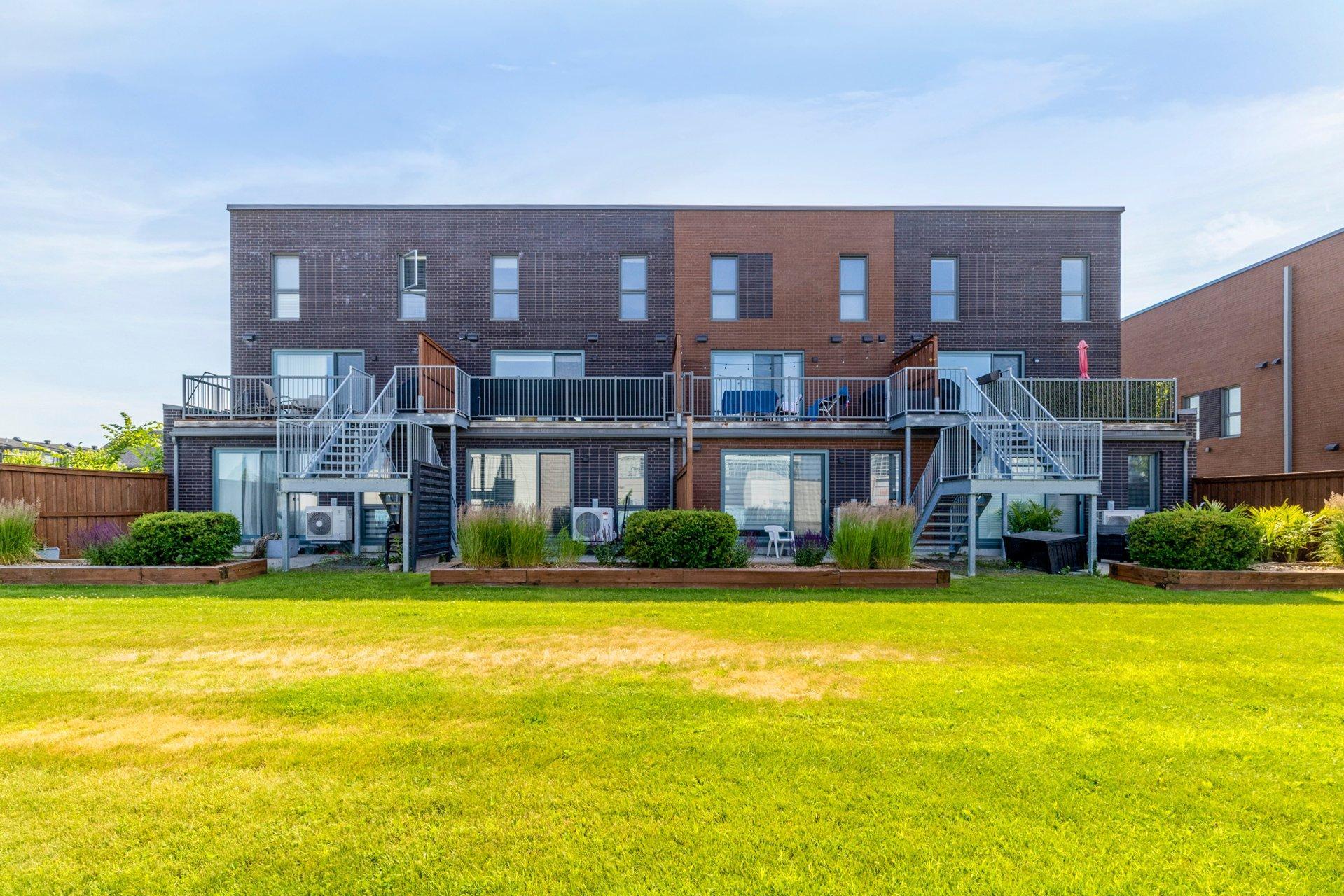









49


Av. des Frênes

,
Pointe-Claire,




QC
H9R0C2

