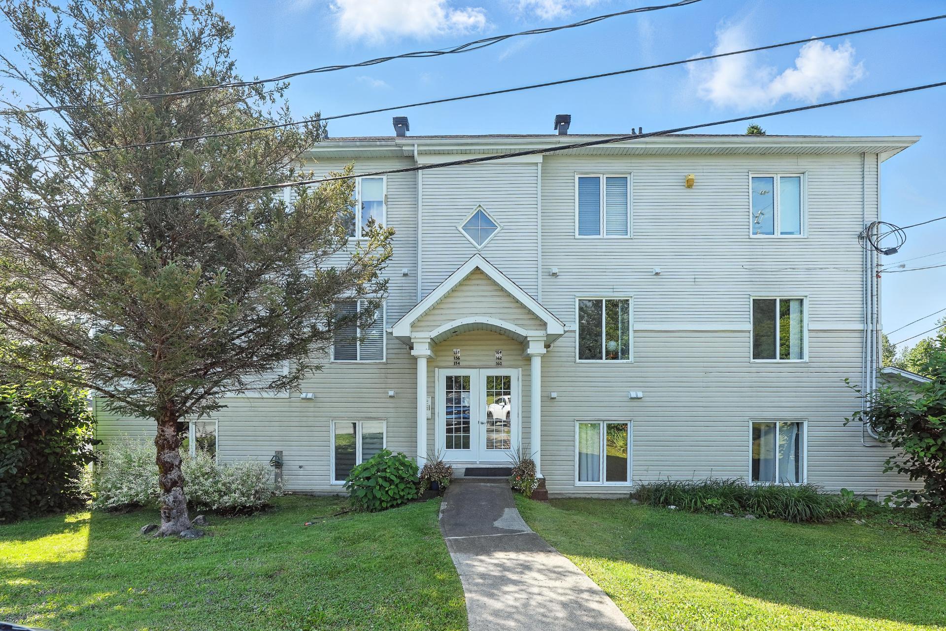 









162


Rue Desjardins

,
Magog,




QC
J1X0L8

