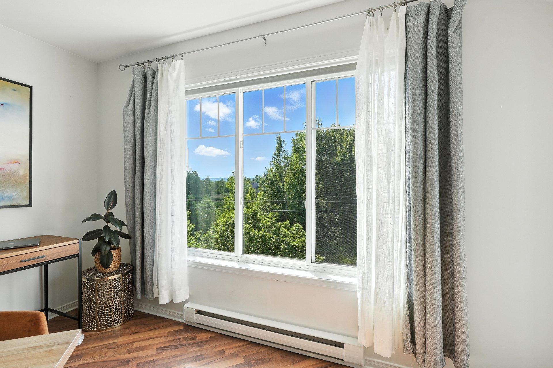 









162


Rue Desjardins

,
Magog,




QC
J1X0L8

