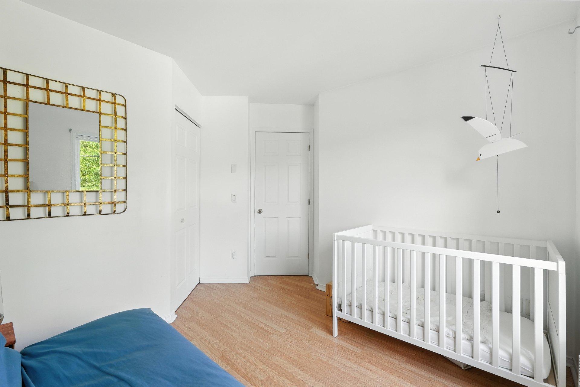 









162


Rue Desjardins

,
Magog,




QC
J1X0L8

