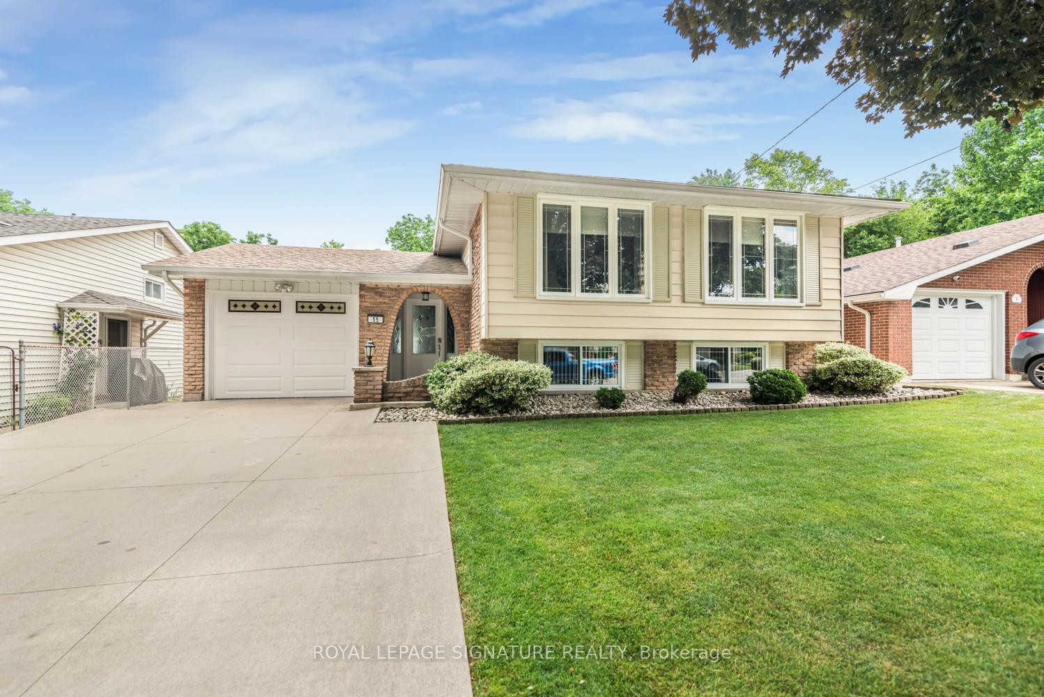 









55


Hanover

Place,
Hamilton,




ON
L8K 5X7

