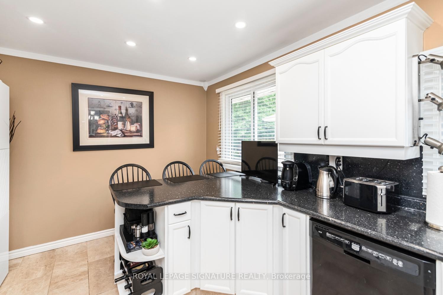 









55


Hanover

Place,
Hamilton,




ON
L8K 5X7

