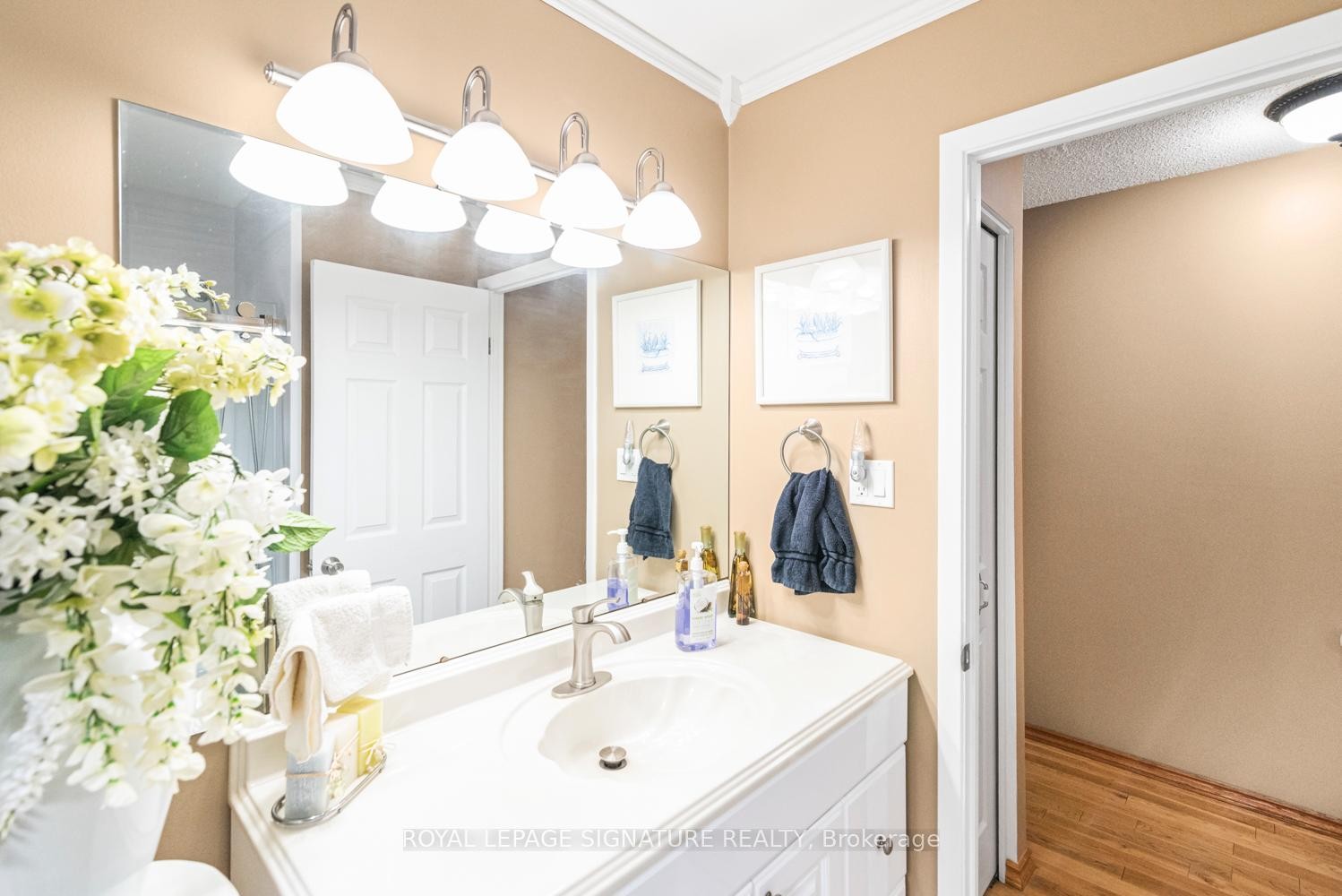 









55


Hanover

Place,
Hamilton,




ON
L8K 5X7

