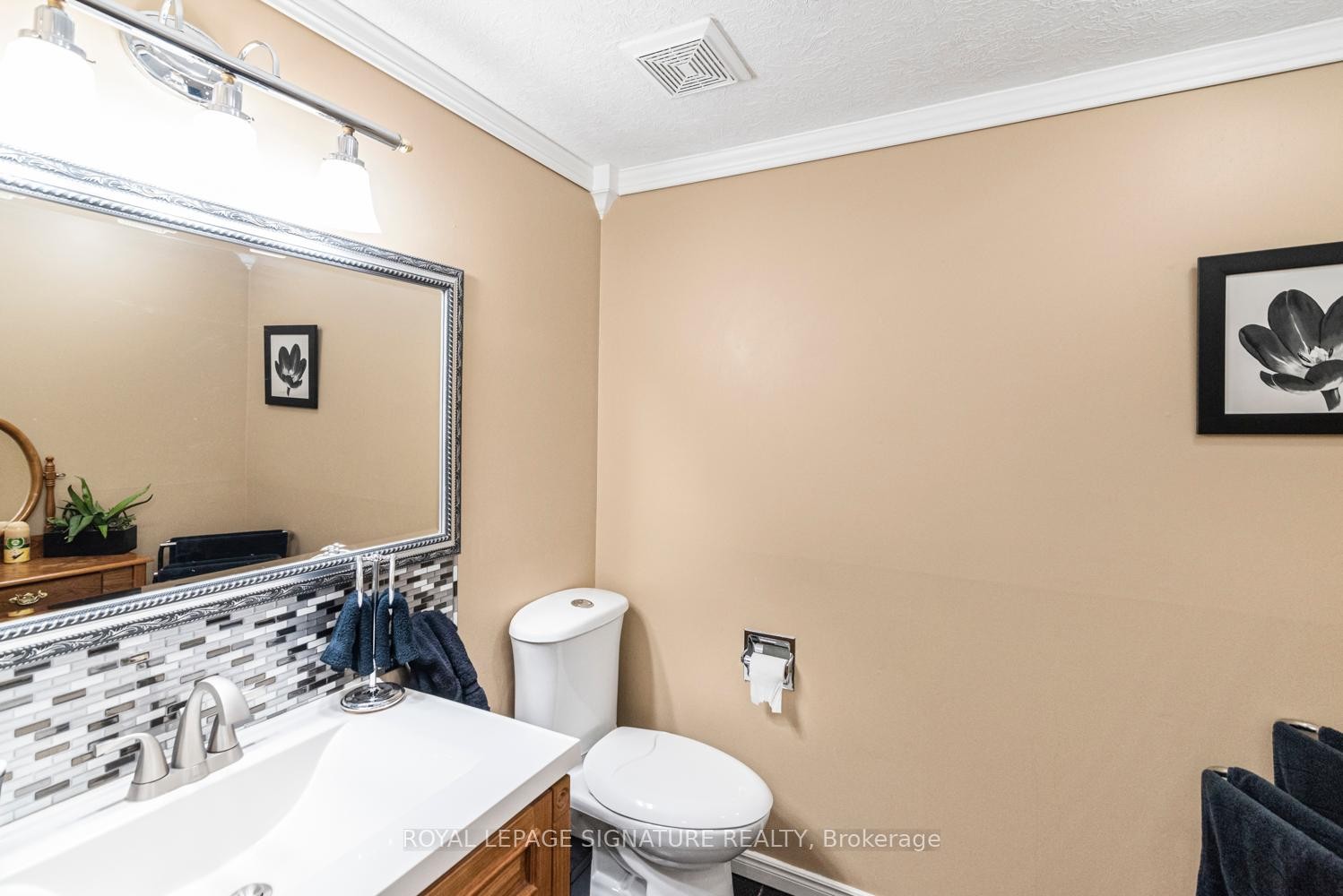 









55


Hanover

Place,
Hamilton,




ON
L8K 5X7

