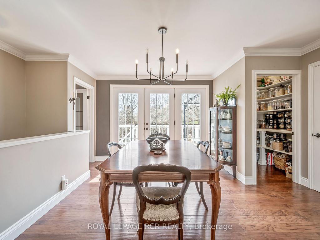 









17


King

Street,
Caledon,




ON
L7K 0C5

