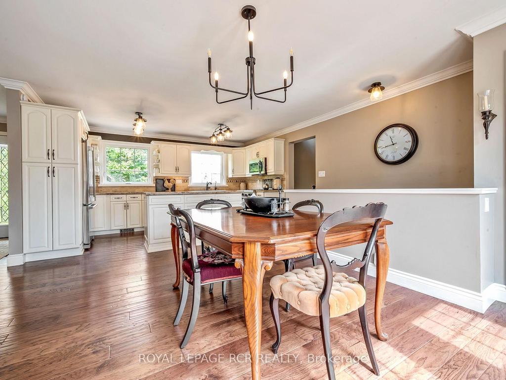 









17


King

Street,
Caledon,




ON
L7K 0C5

