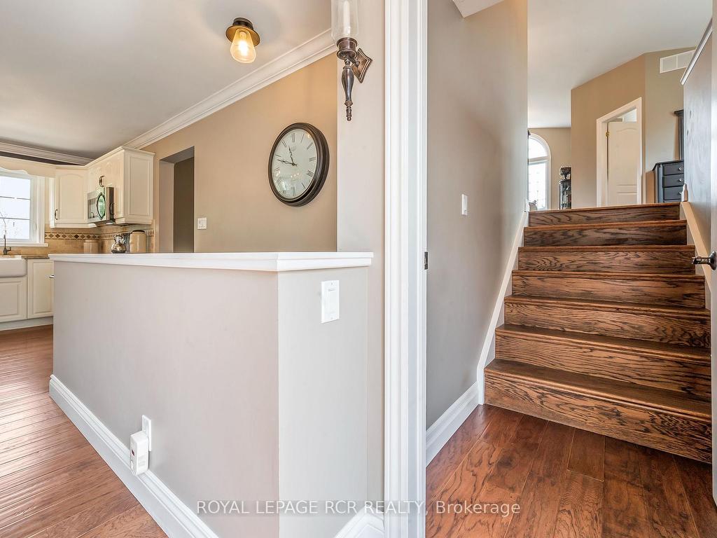 









17


King

Street,
Caledon,




ON
L7K 0C5

