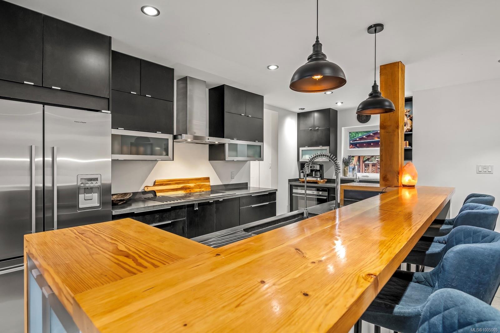 









2640


Conville Bay

Rd,
Quadra Island,




BC
V0P 1H0

