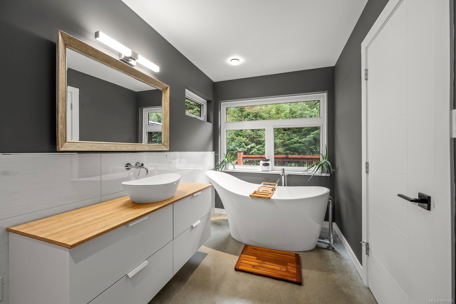 









2640


Conville Bay

Rd,
Quadra Island,




BC
V0P 1H0

