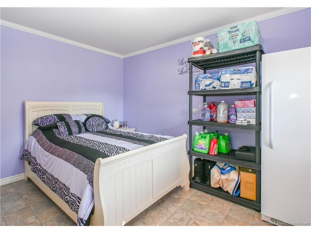 









158


3e rue

ST,
Shippagan,




NB
E8S 1V2

