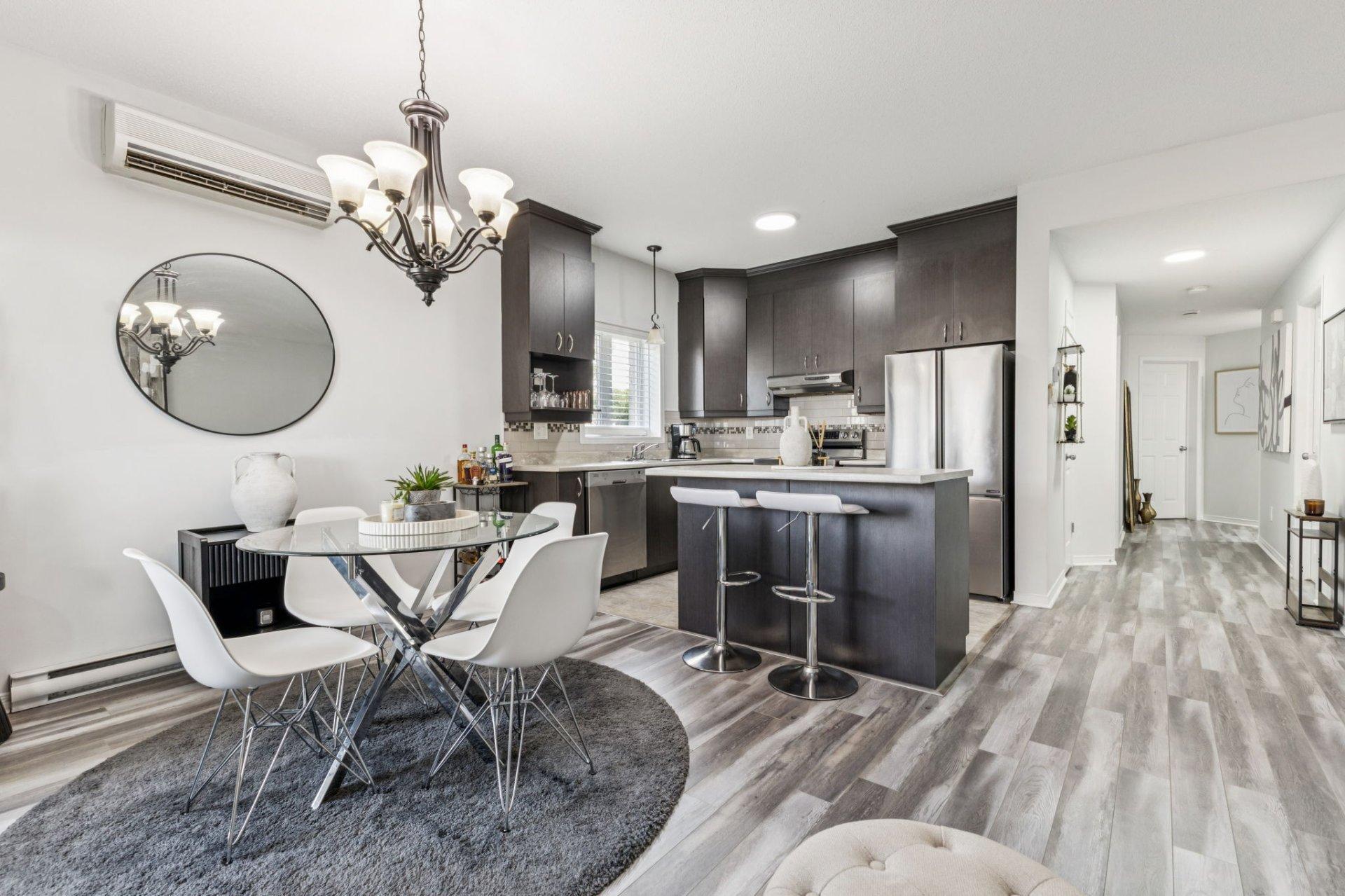 









19


Rue de la Forge

, 1,
Gatineau (Aylmer),




QC
J9J0E1

