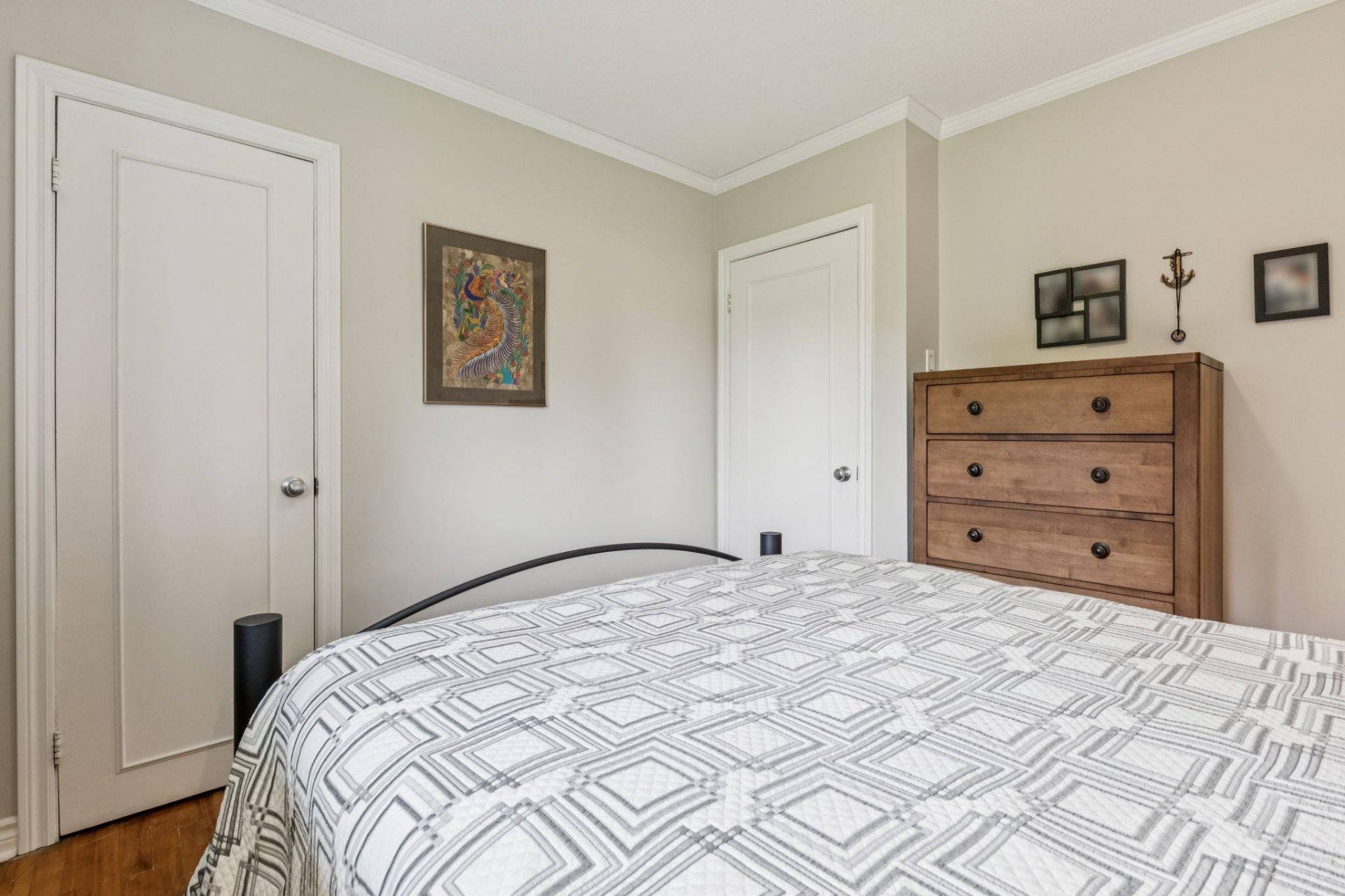 









40


Rue de Provence

,
Gatineau (Gatineau),




QC
J8T4V1

