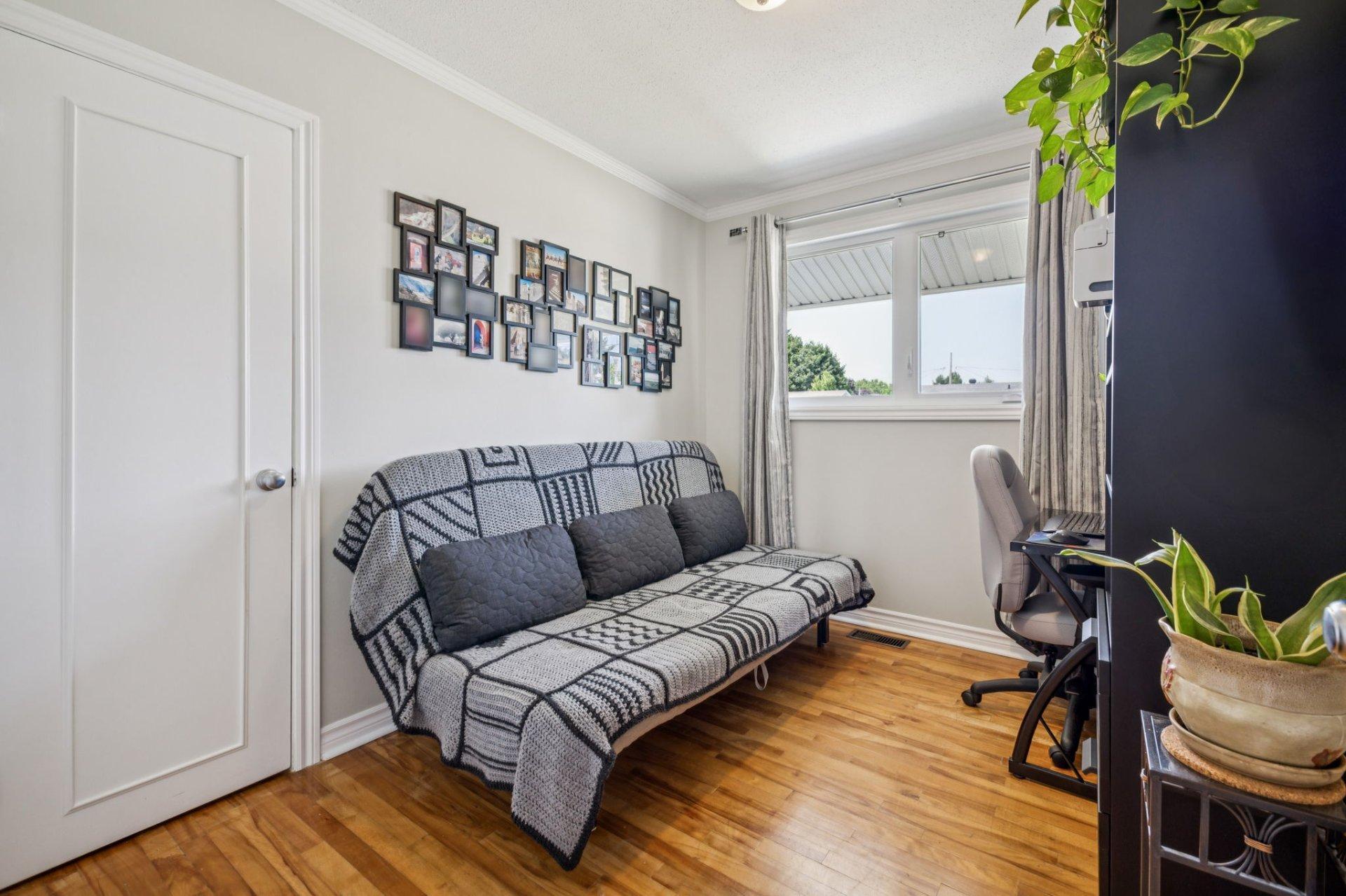 









40


Rue de Provence

,
Gatineau (Gatineau),




QC
J8T4V1

