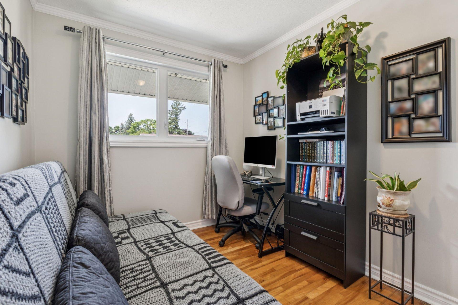 









40


Rue de Provence

,
Gatineau (Gatineau),




QC
J8T4V1

