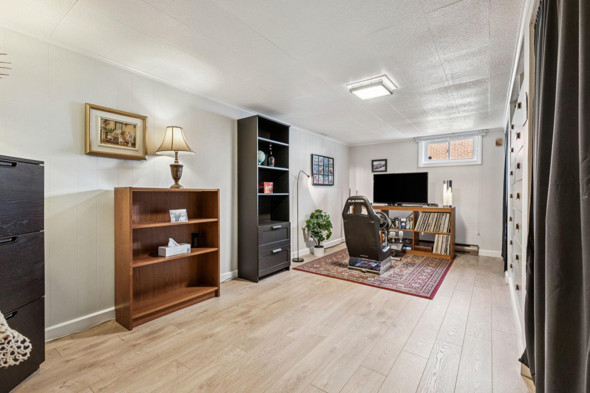 









40


Rue de Provence

,
Gatineau (Gatineau),




QC
J8T4V1

