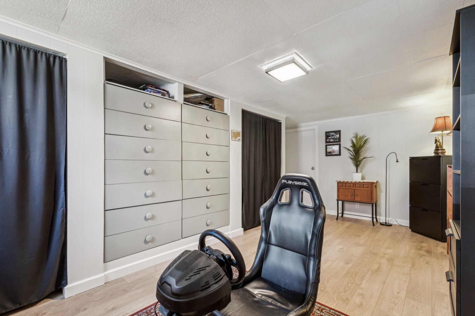 









40


Rue de Provence

,
Gatineau (Gatineau),




QC
J8T4V1

